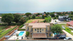 Villa Lara II with private pool
